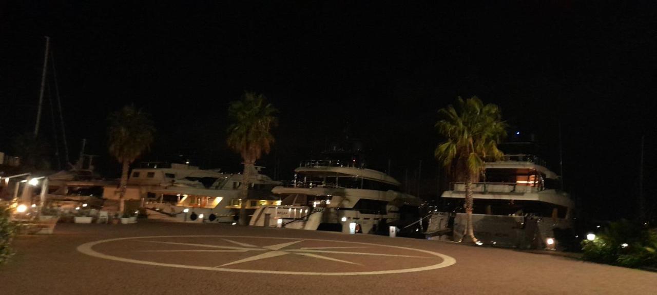 Hotel Bed And Boat Holiday La Spezia Exterior foto