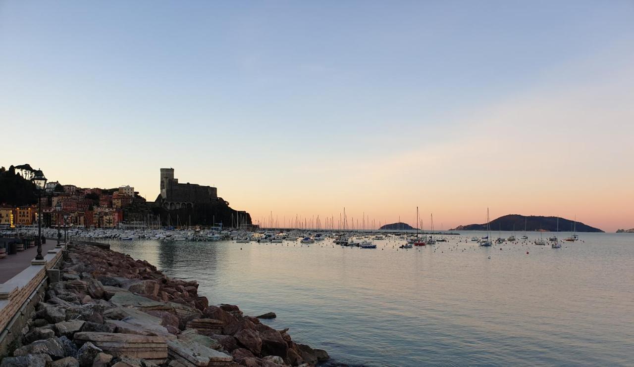 Hotel Bed And Boat Holiday La Spezia Exterior foto